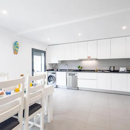 Wave Of Happiness Apartment *